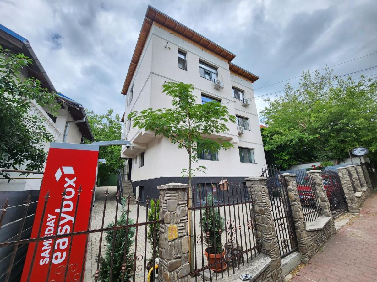 Boutique City Retreats Apartments Iasi Extérieur photo