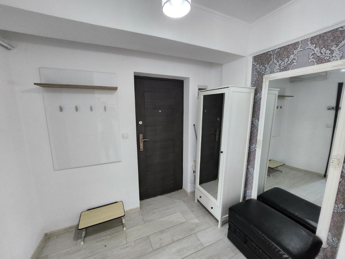 Boutique City Retreats Apartments Iasi Extérieur photo