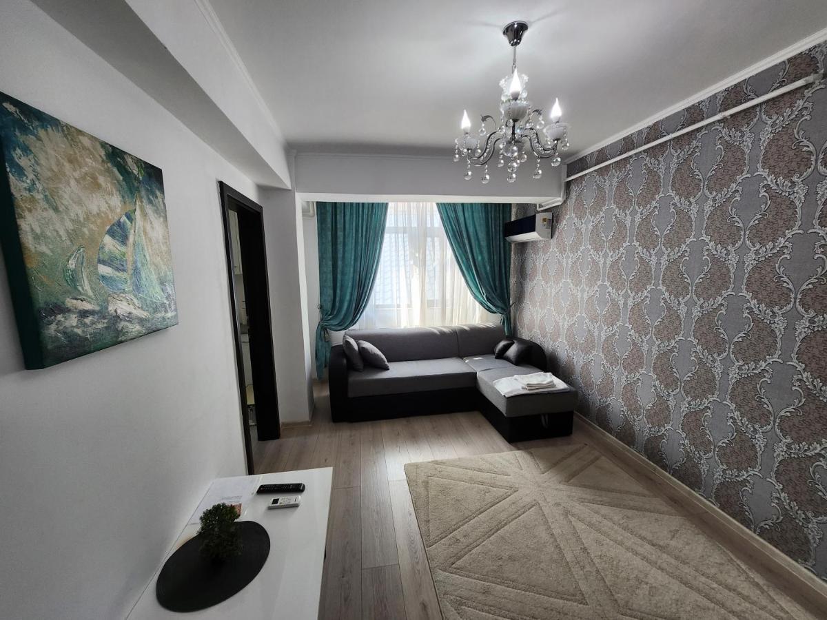Boutique City Retreats Apartments Iasi Extérieur photo