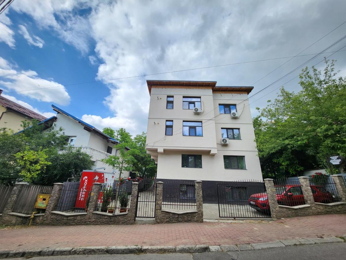 Boutique City Retreats Apartments Iasi Extérieur photo