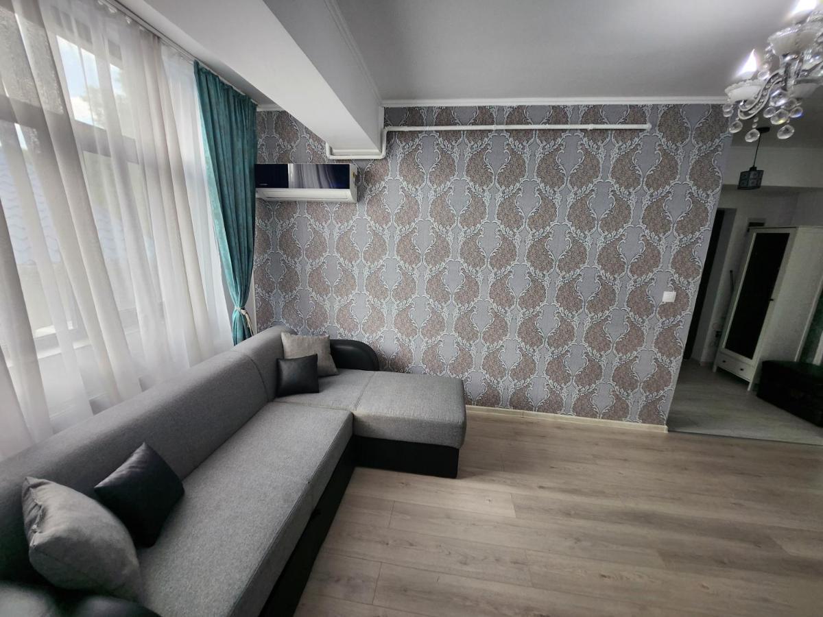Boutique City Retreats Apartments Iasi Extérieur photo