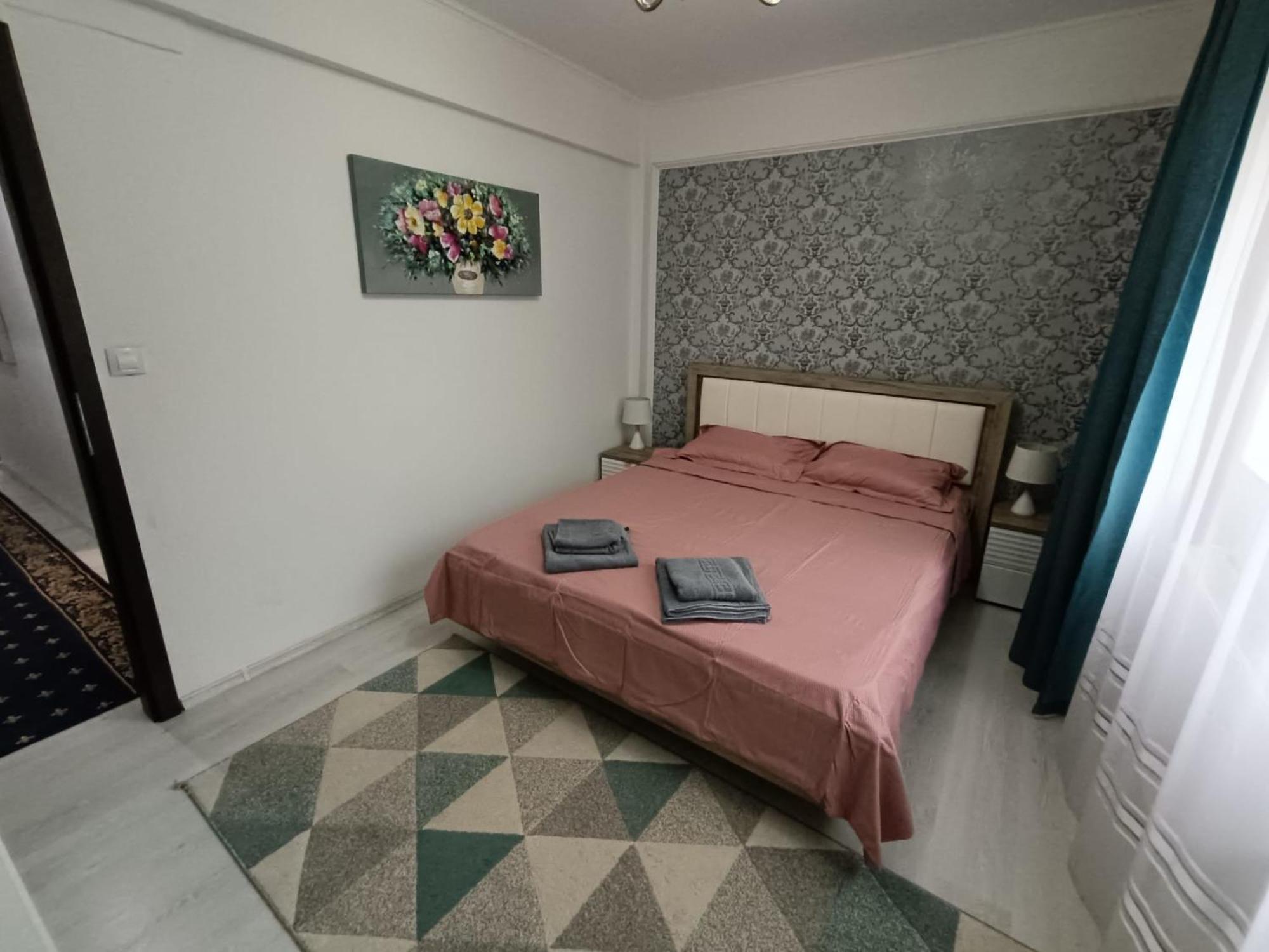 Boutique City Retreats Apartments Iasi Extérieur photo